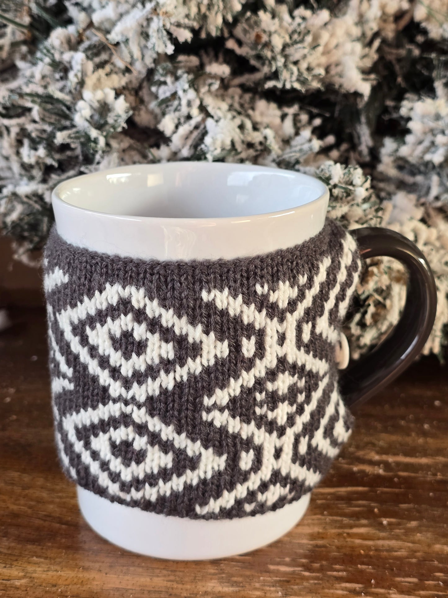 Coffee Mug with Mug Scarf