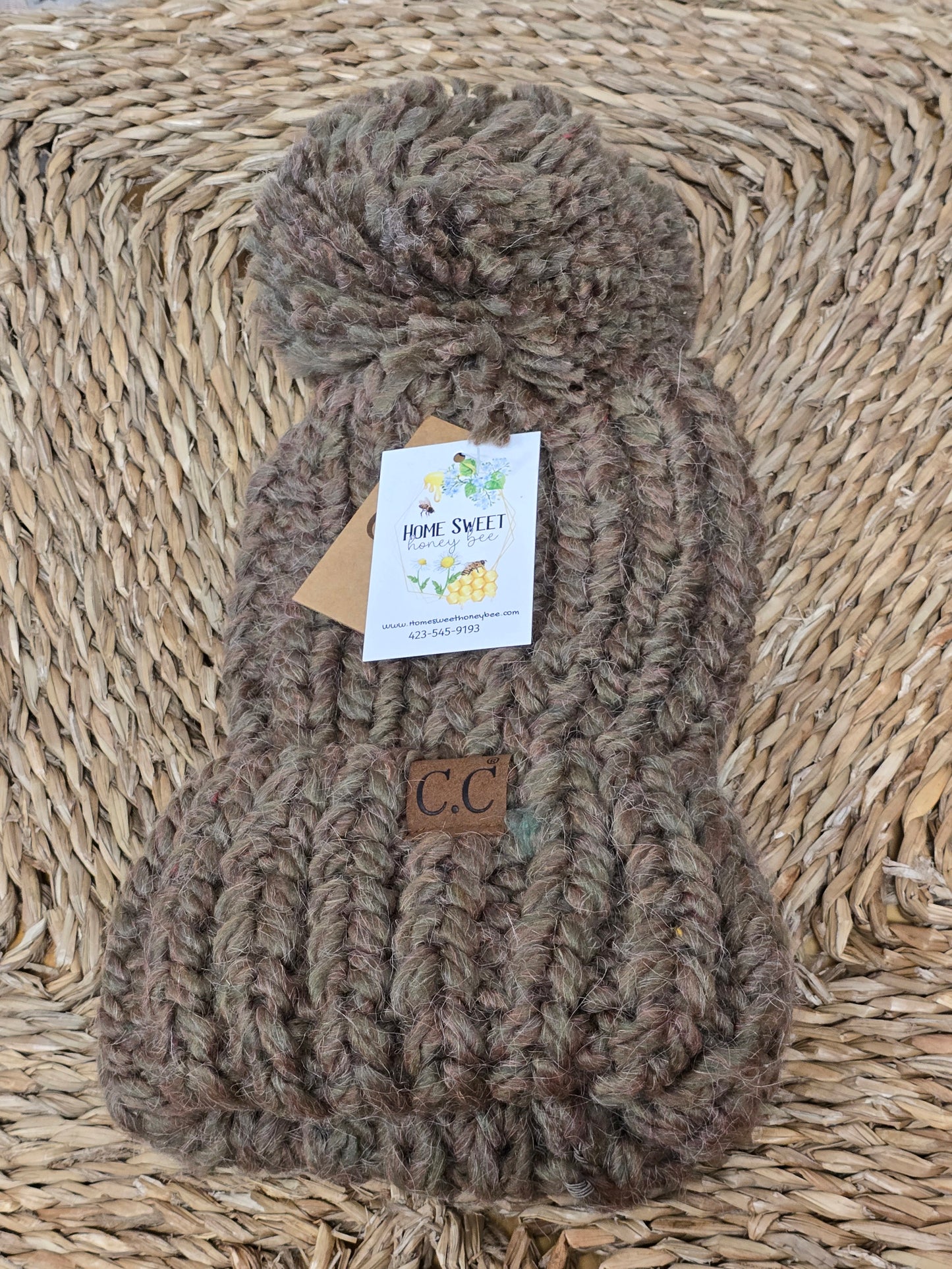 Chunky Knit Yarn Pom C.C. Beanie