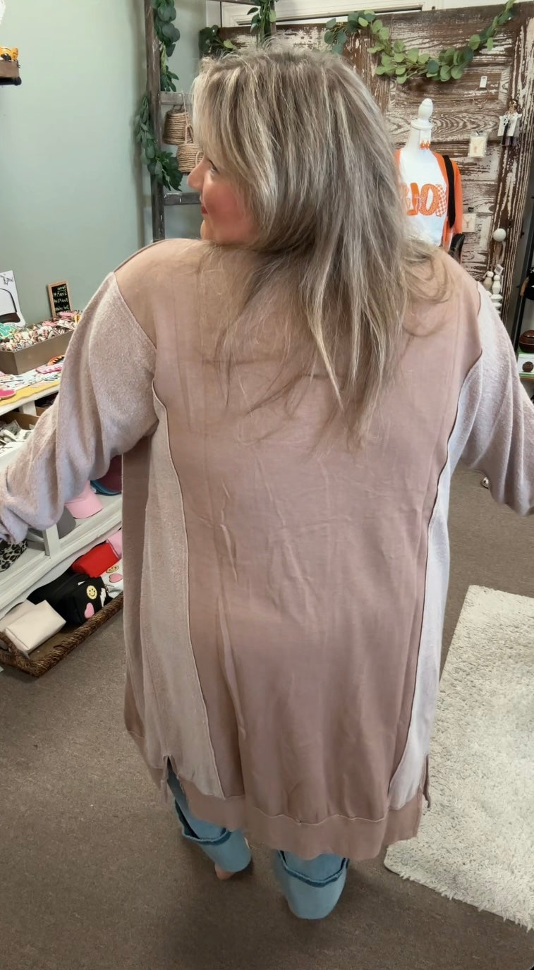 Blakeley Desi Sweatshirt Cardigan