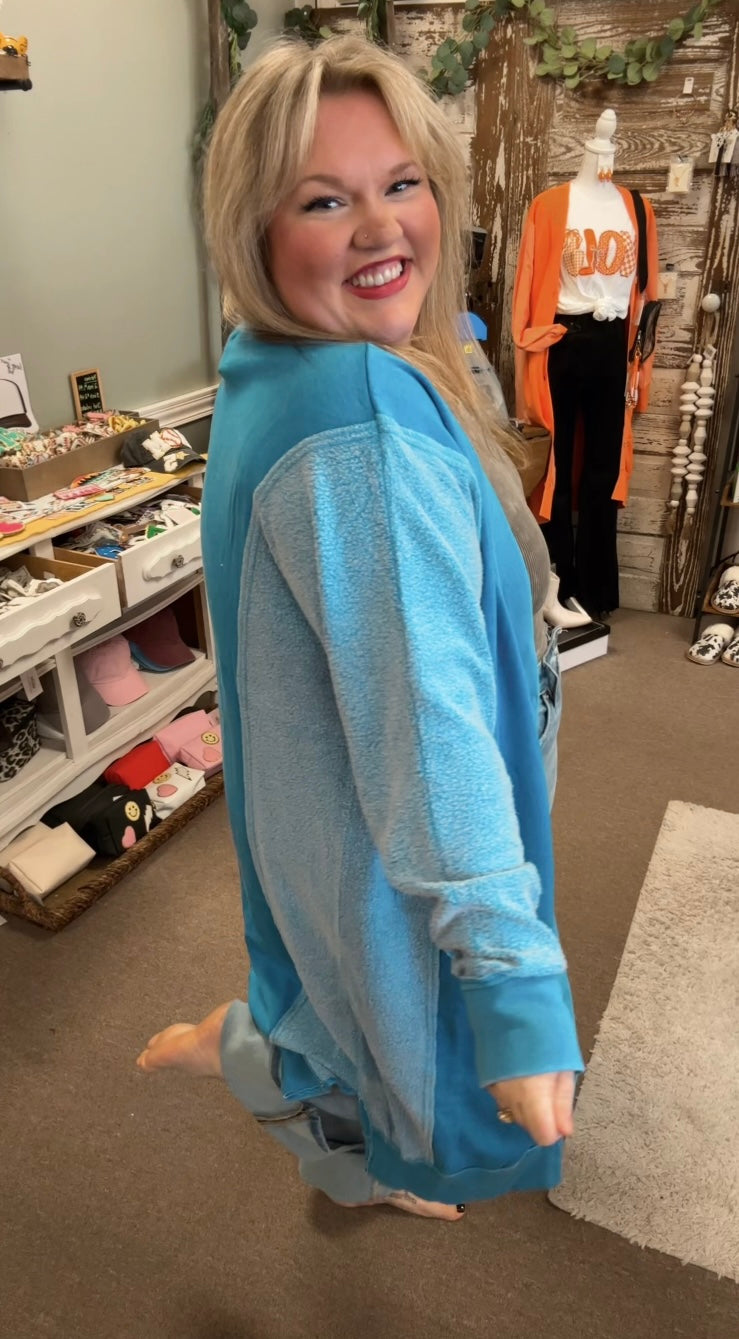 Blakeley Desi Sweatshirt Cardigan