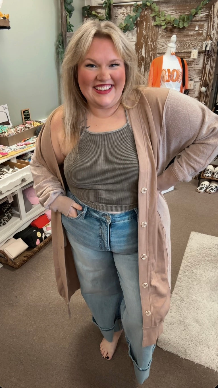 Blakeley Desi Sweatshirt Cardigan