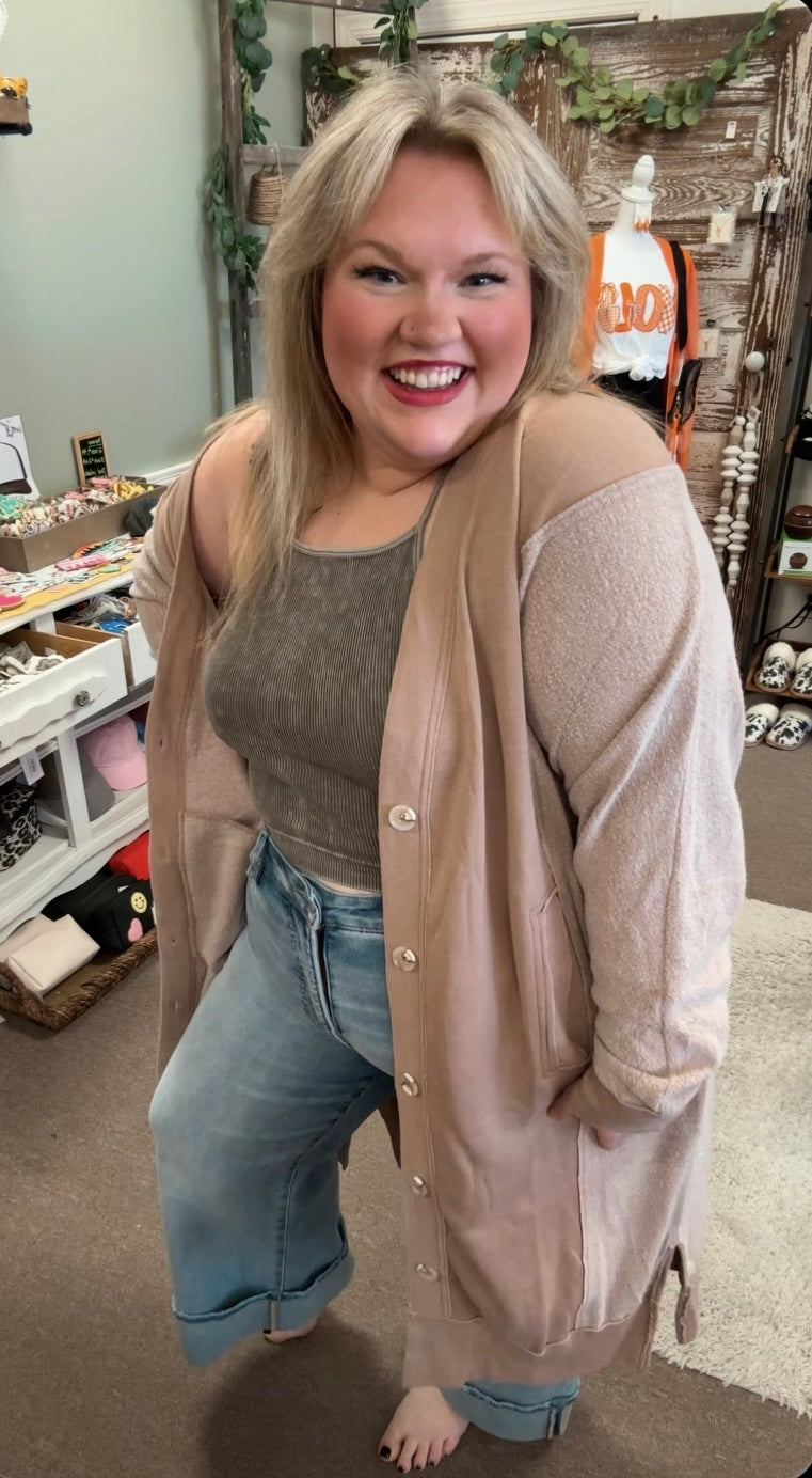Blakeley Desi Sweatshirt Cardigan