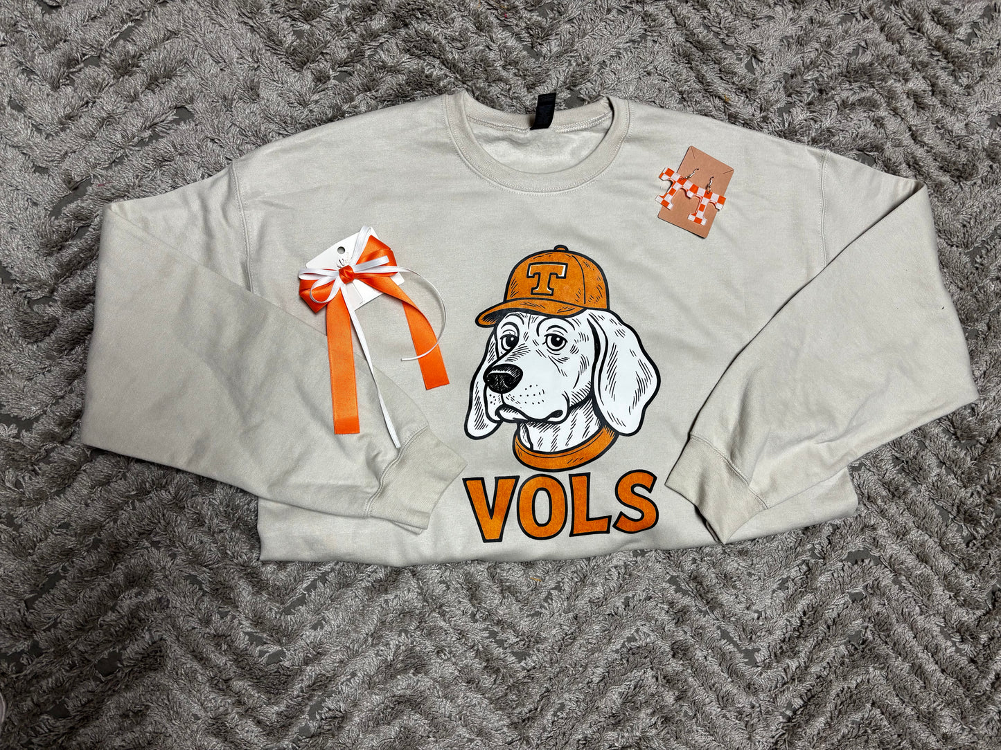 Vols Dawg with T Hat Crew (Preorder)