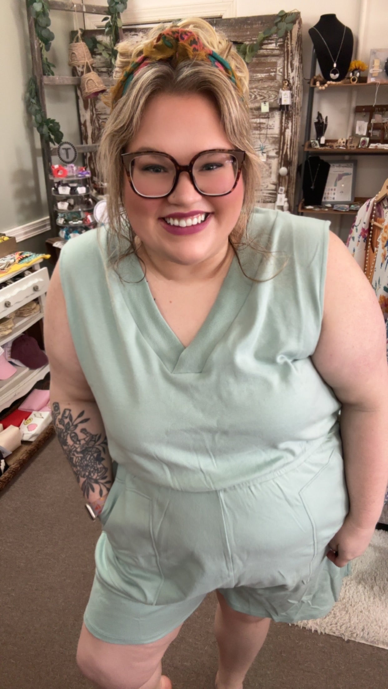 Cotton-Sleeveless Pocket Romper