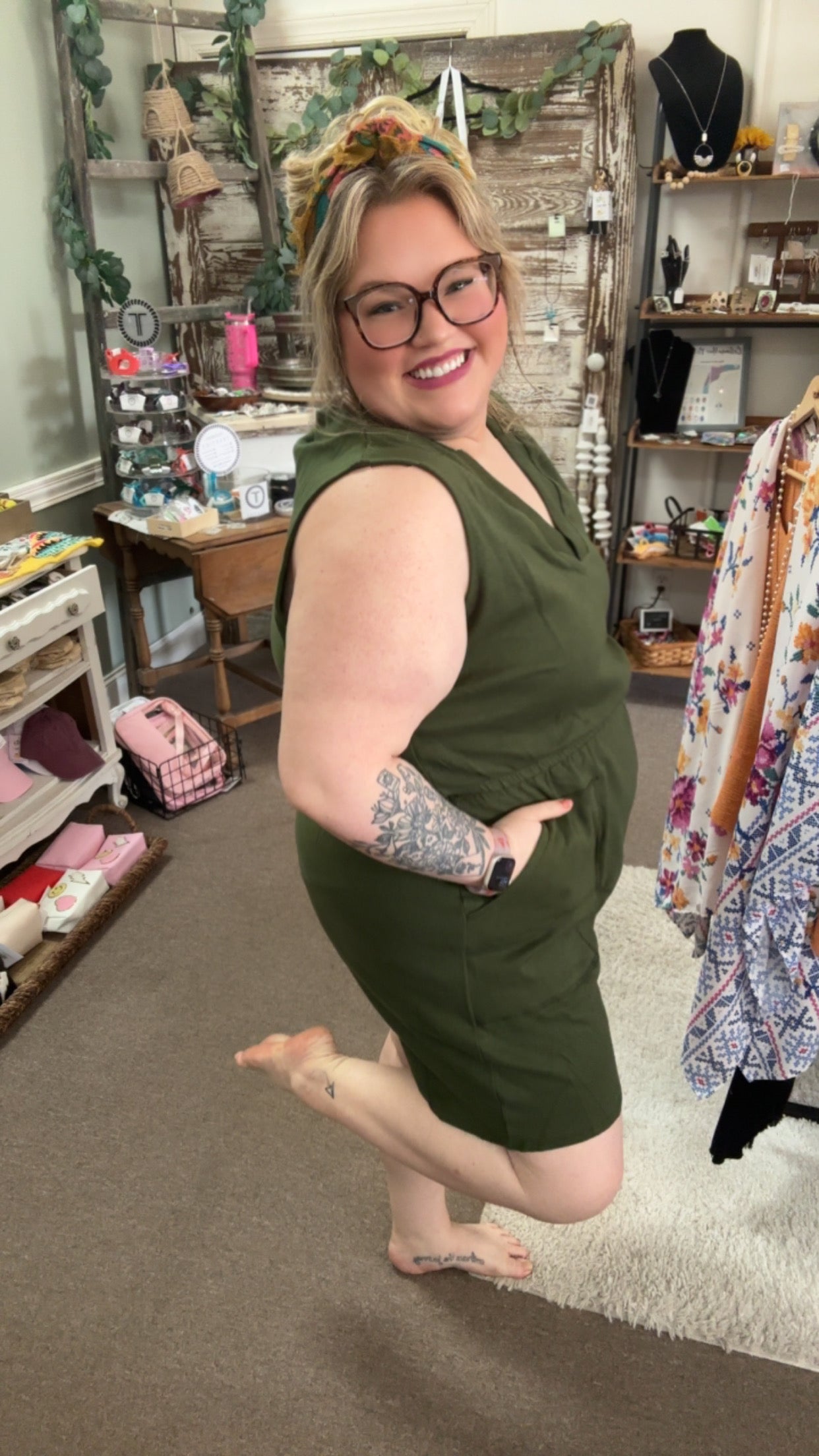Cotton-Sleeveless Pocket Romper