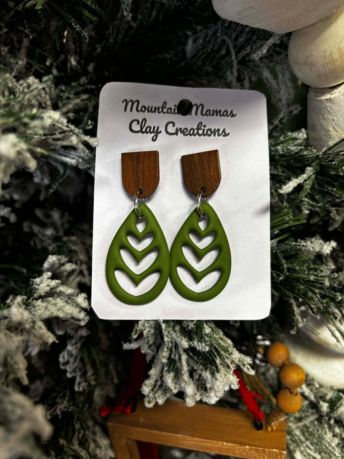 Clay Green Cut out Leaf earrings