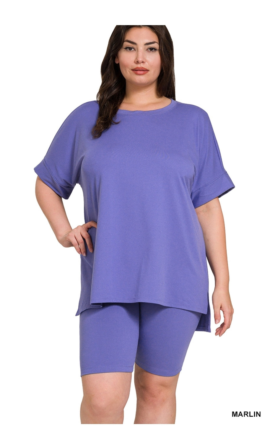 Brushed Microfiber Round-Neck Top & Biker Shorts