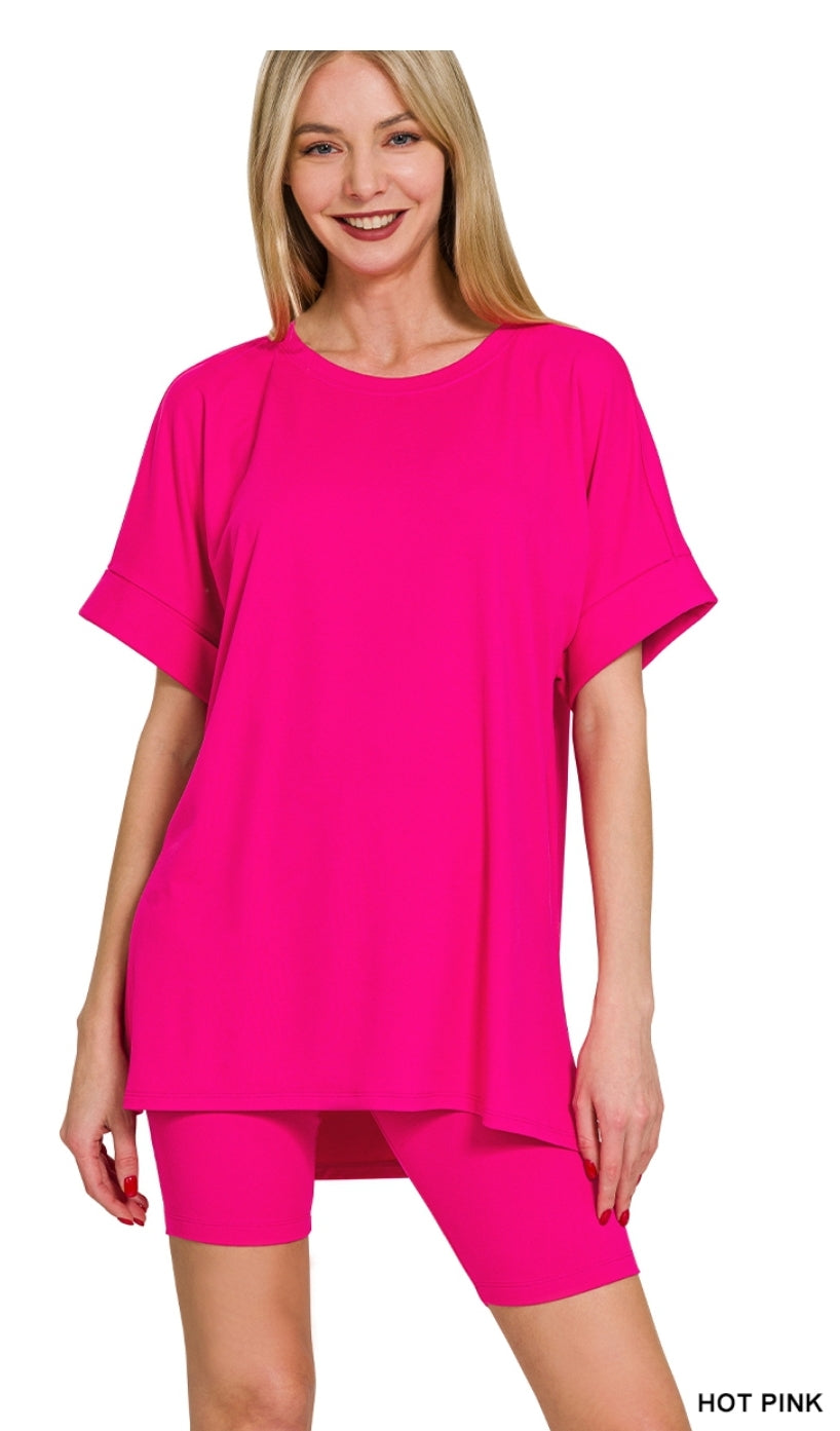 Brushed Microfiber Round-Neck Top & Biker Shorts