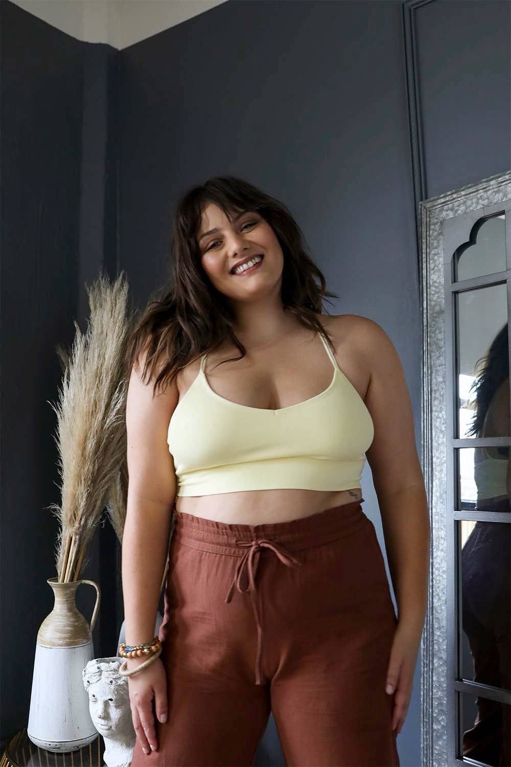 π Plus Size Crescent Moon Dream Catcher Bralette