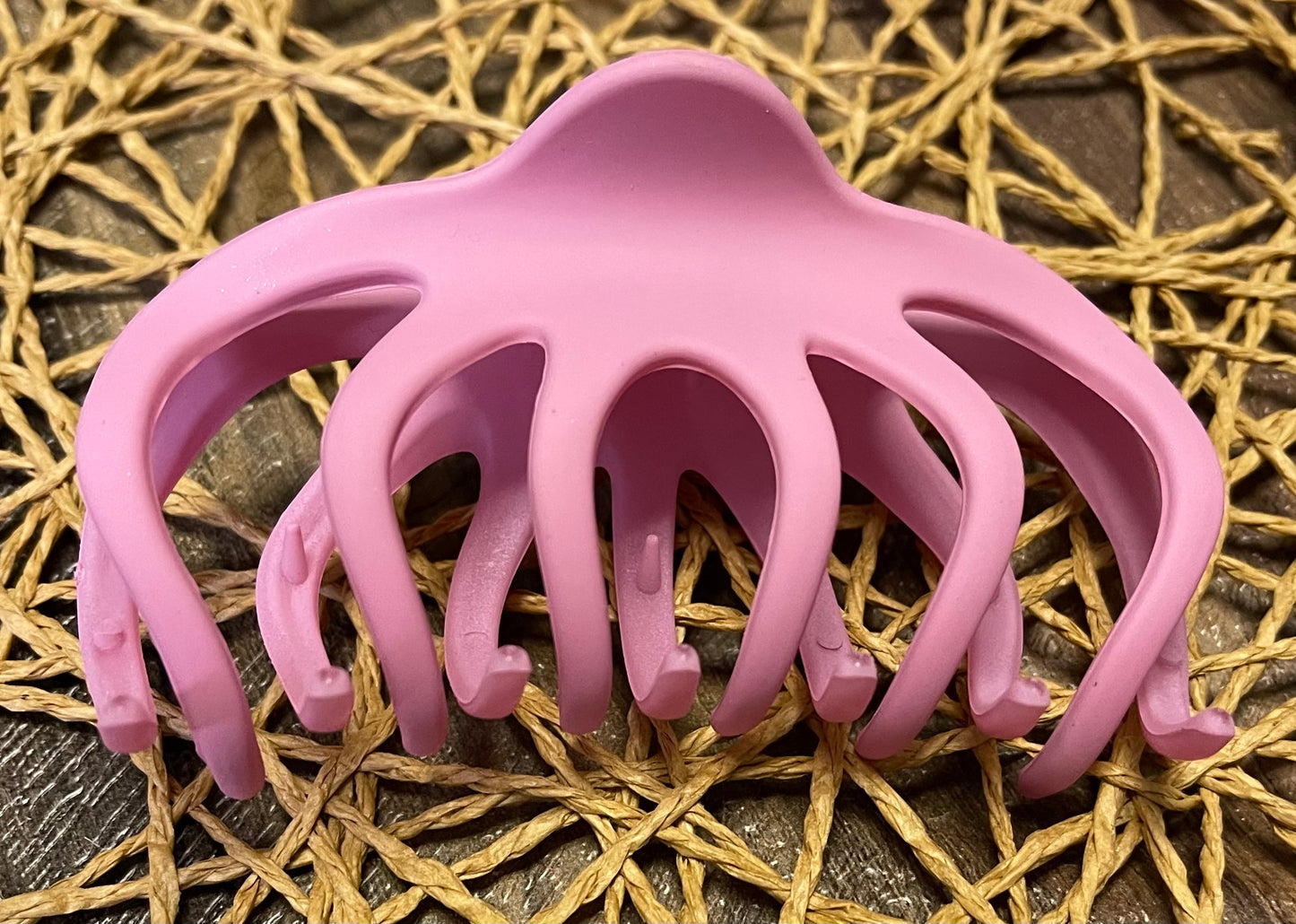 Matte large claw clips