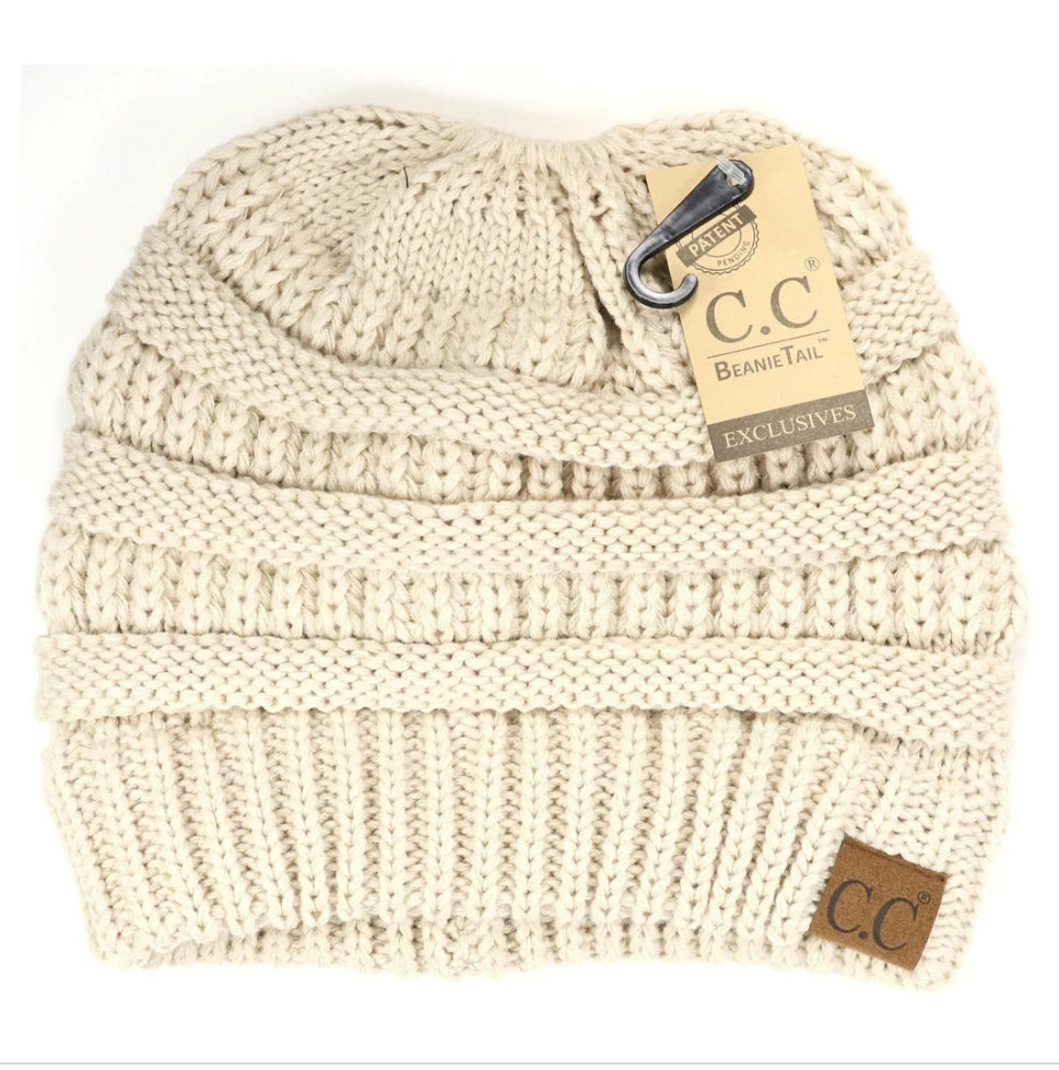Solid Classic CC Beanie Tail