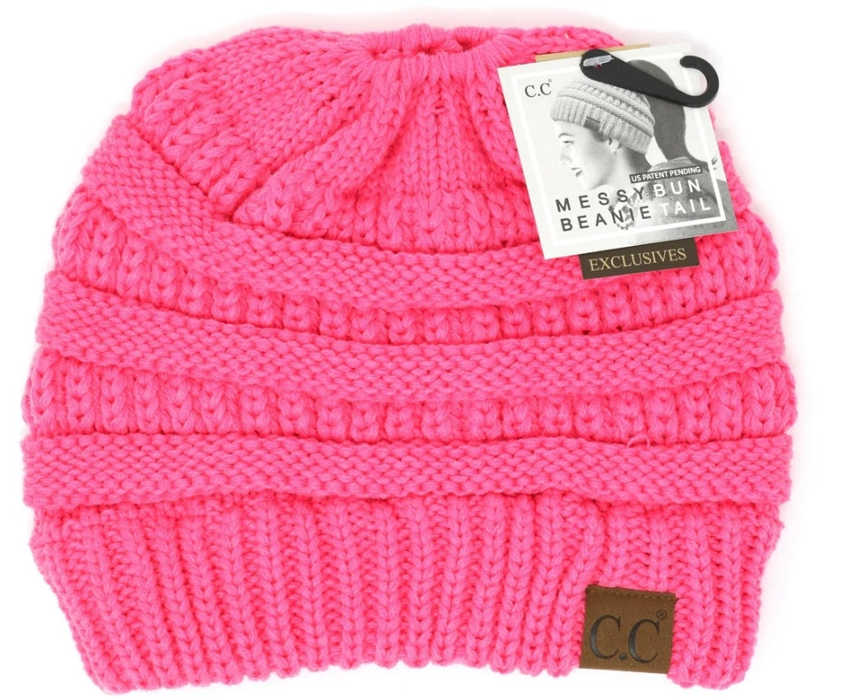 Solid Classic CC Beanie Tail