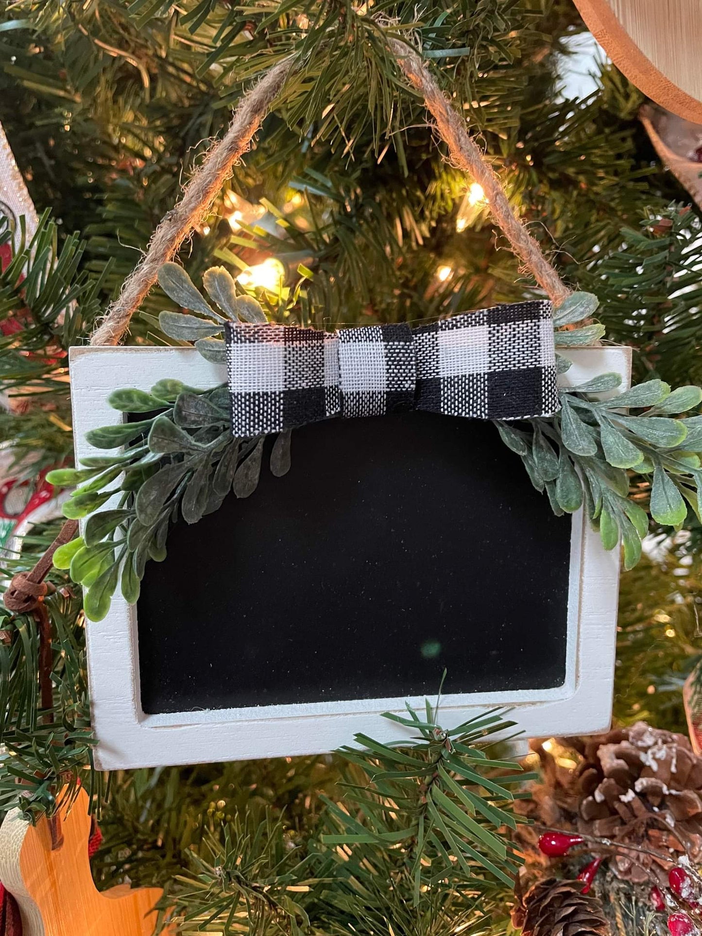 Customizable Ornament