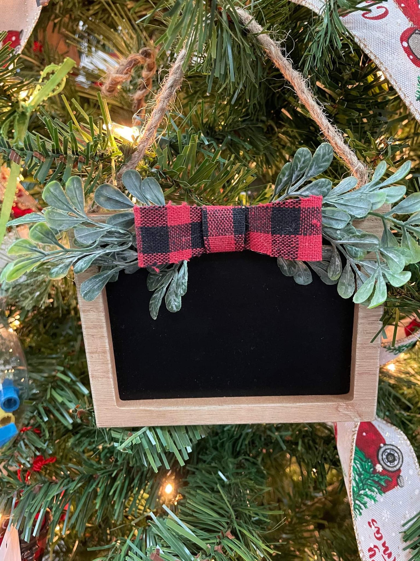 Customizable Ornament