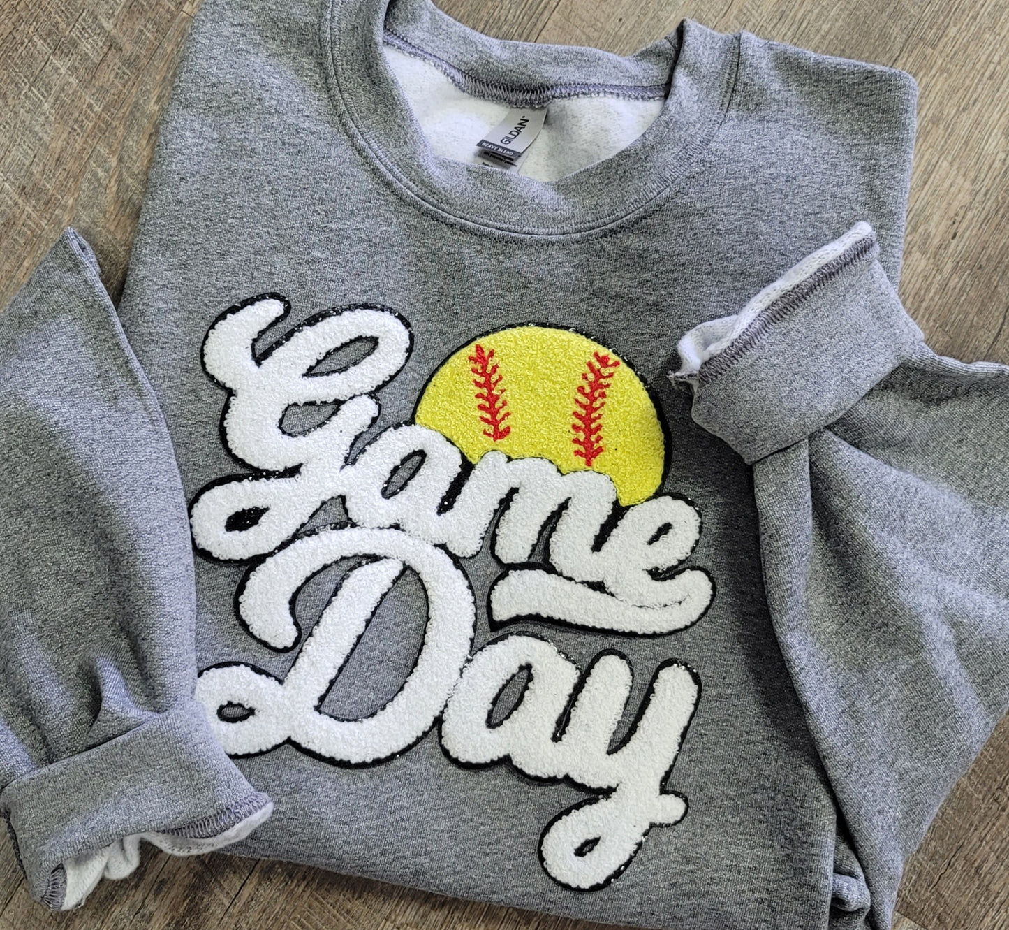 GAME DAY Patch Crewneck Sweatshirt