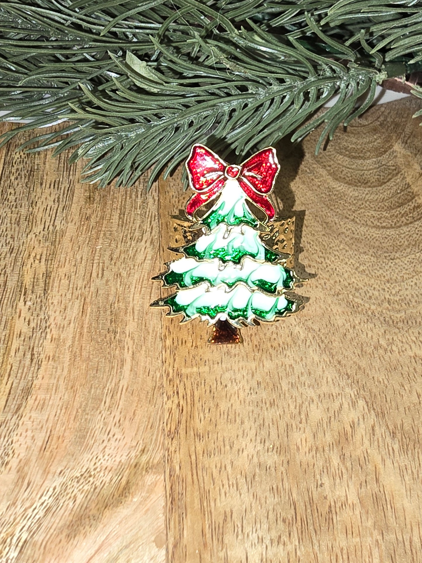 Holiday Statement Stretch Ring