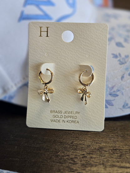 Bow Dangling Hoops