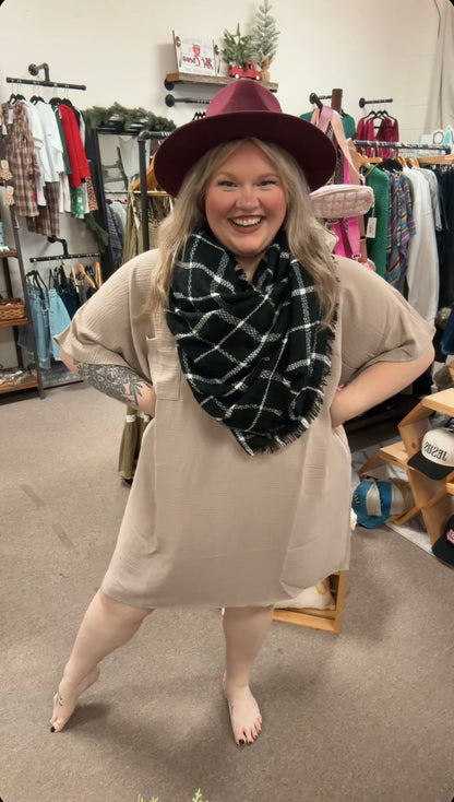 WOVEN AIRFLOW V NECK T SHIRT DRESS WITH POCKETS