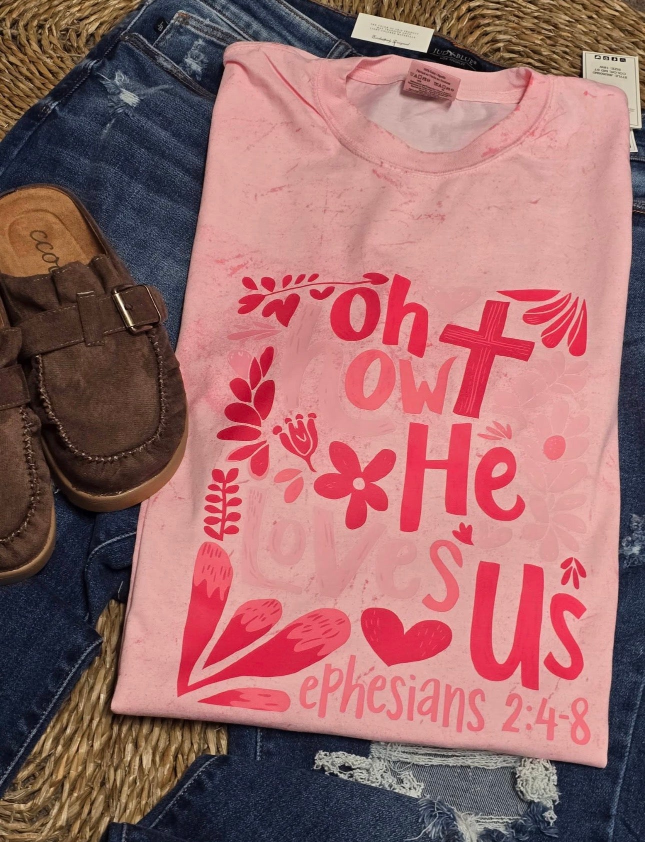 Oh How He Loves Us Tee