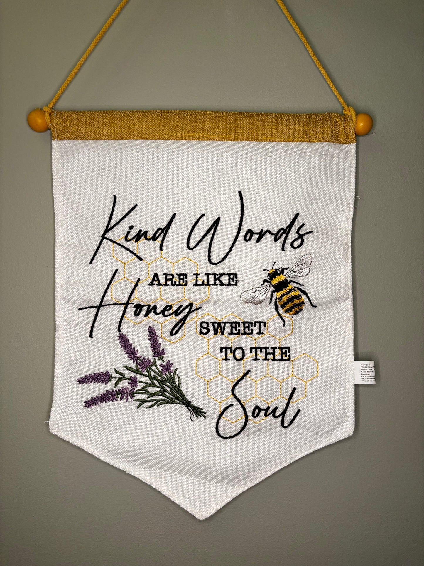 Kind Words - Honey to the Soul Garden Flag