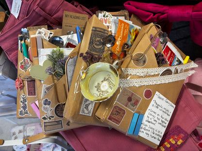 Blind Date with a Book IN STORE/IN STOCK