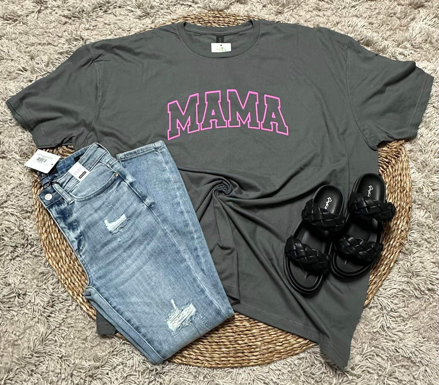 Mama Puffy Tee