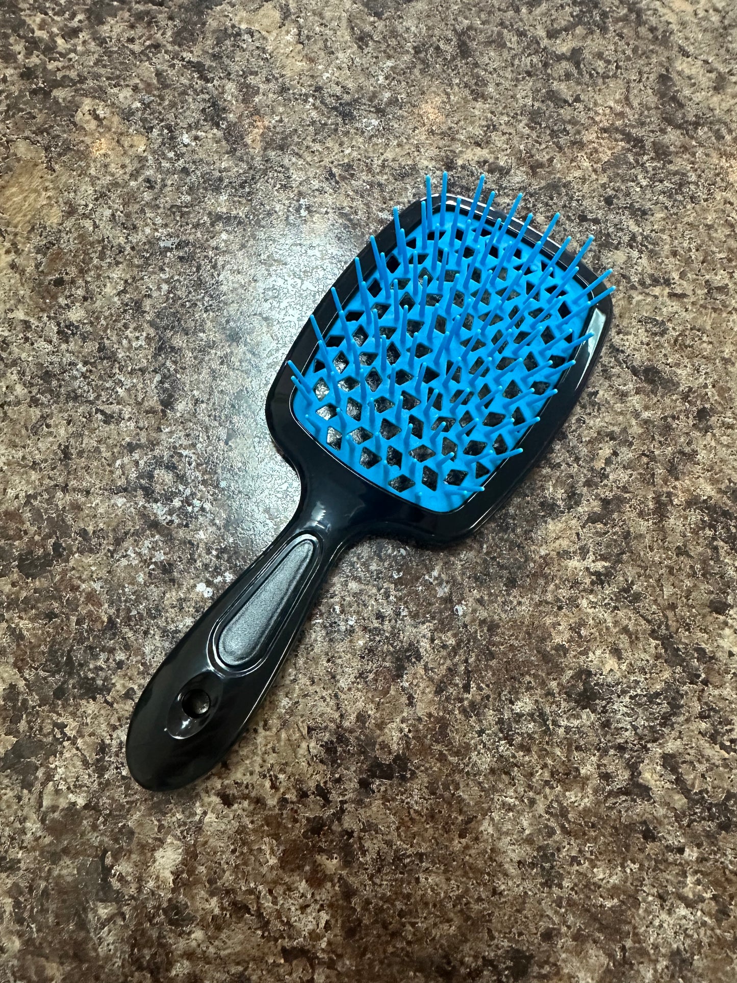 Tiktok Detangling Brush