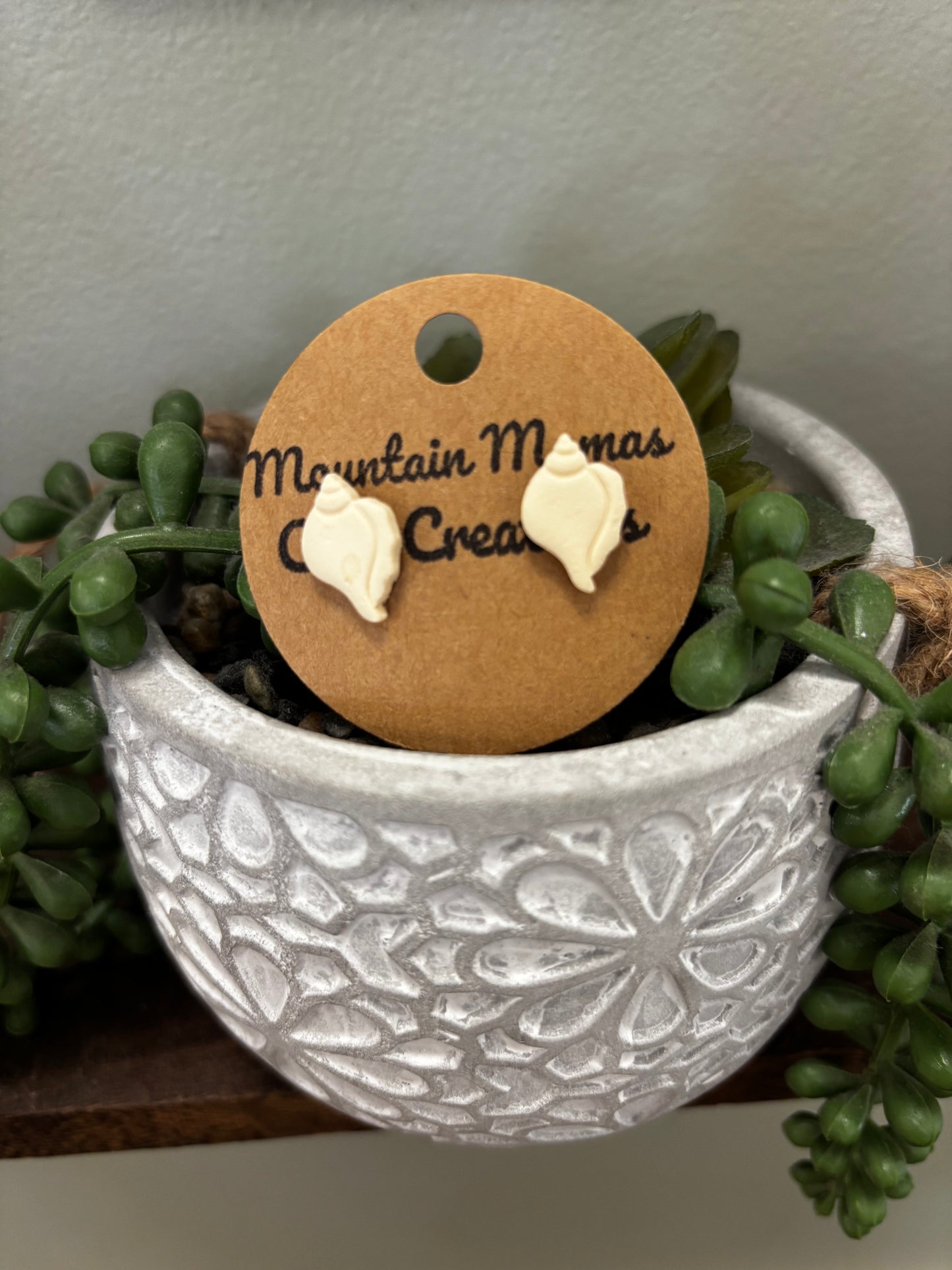 Tiny Tide Shell Stud Clay Earrings
