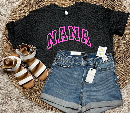 Black Leopard NANA tee