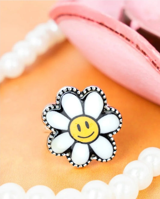Happy Daisy Delight Silvertone Cuff Ring