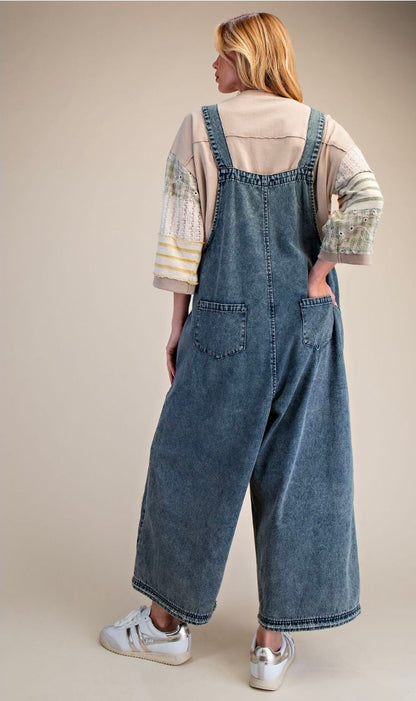 FLOWER PATCH WASHED DENIM OVERALLS