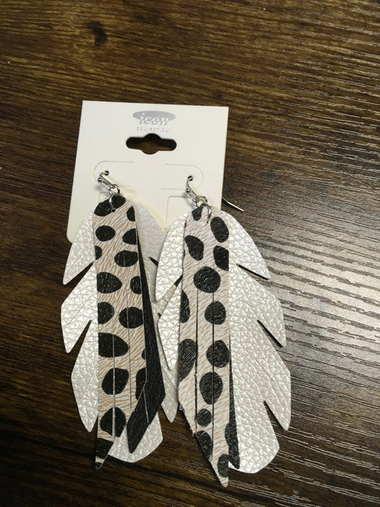 Feather Dots Earrings