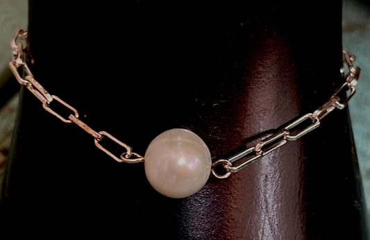 Single Faux Pearl Silvertone Chain link Bracelet