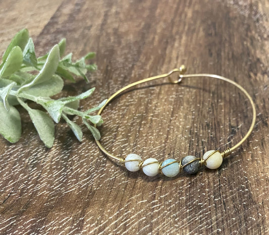 Neutral Stone Gold Tone Bracelet