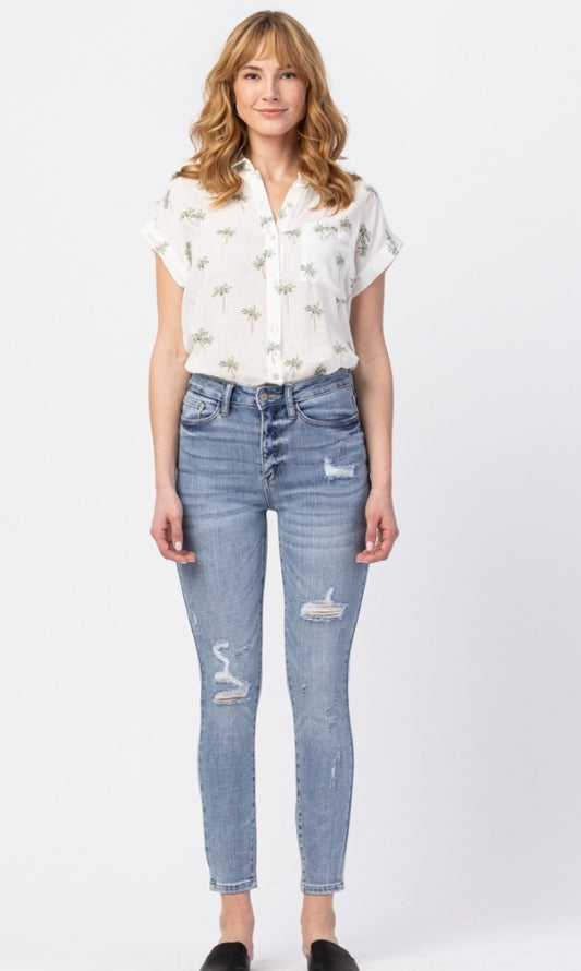 JUDY BLUE High Waisted Destroyed Skinny Jeans