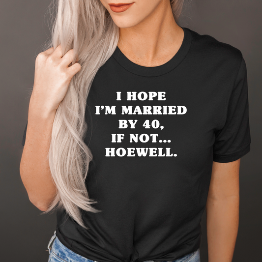 Hoewell Black Tee